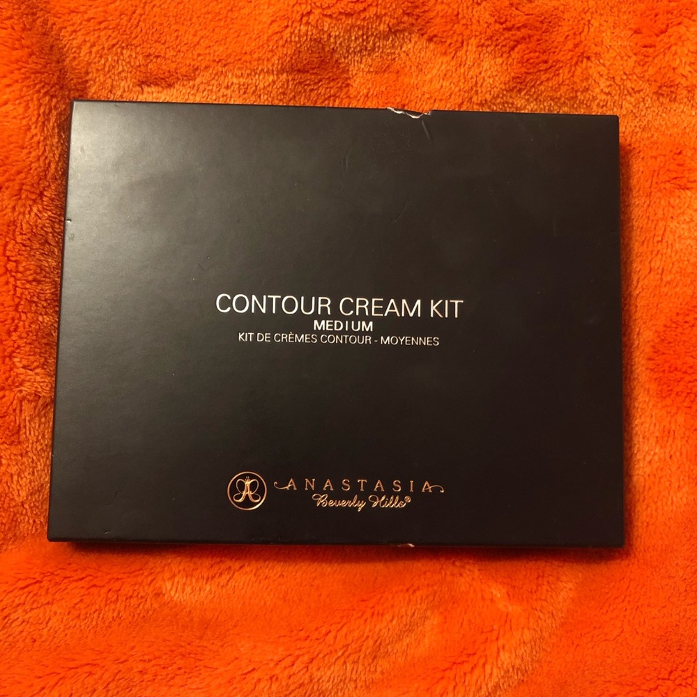 Anastasia Beverly Hills contour cream kit - medium